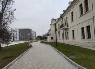 Благоустройство территории детского реабилитационного центра в Евпатории завершат к лету 2024 года