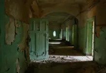 76 регионов России в рамках нацпроекта выполнили задачи по переселению людей из аварийных домов