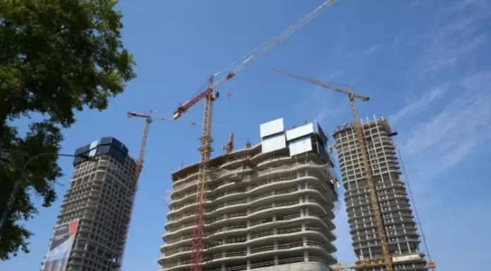 Девелопер приступил к отделке первого корпуса семейного квартала премиум-класса на западе Москвы
