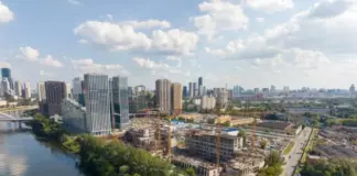 В новых корпусах ЖК у Москвы-реки начались монолитные работы